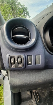 Opel Vivaro cena 39000 przebieg: 130537, rok produkcji 2015 z Malbork małe 106